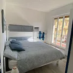 Loano: Centro E Mare A Portata Di Mano Appartement *