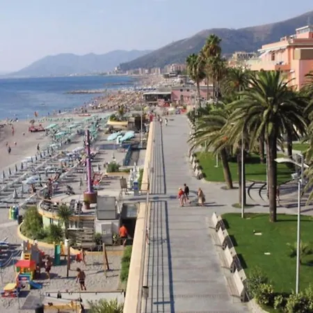 Loano: Centro E Mare A Portata Di Mano *